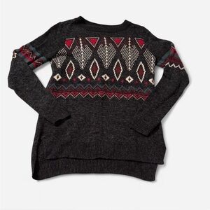Hollister Women's Sweater - Black, Red, and Green Geometric Design